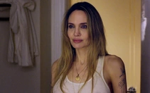 Angelina Jolie tìm lại chính mình sau biến cố hôn nhân với Brad Pitt