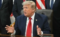 Trung Đông tối 14-7: Ông Trump 'quay xe', không thu 20% phí Hormuz nữa
