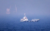 Eo biển Hormuz đóng mở, thế giới nín thở