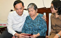 Bí thư Thành ủy TP.HCM Trần Lưu Quang thăm các gia đình chính sách tiêu biểu
