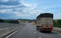Xe tải không đạt 60km/h trên cao tốc Vạn Ninh - Cam Lộ có bị camera AI xử phạt?