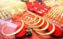 Đọc nhanh 20-7: Giá dầu vượt 90 USD/thùng, vàng giảm sâu đầu tuần
