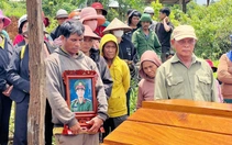 Anh bộ đội không qua khỏi khi lao vào cứu người bị điện giật: Xót xa cảnh góa phụ trẻ và hai con thơ