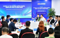 Thị trường chứng khoán bước vào cuộc đua công nghệ
