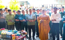 Lễ tưởng niệm và cầu siêu các anh hùng liệt sĩ ở Khu di tích lịch sử thắng cảnh Mo So