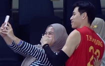 Vì sao CĐV Indonesia cổ vũ cho tuyển bóng chuyền Việt Nam?
