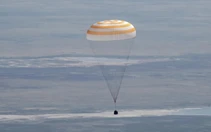 Phi hành gia Mỹ, Nga cùng trở về Trái đất sau 8 tháng trên ISS