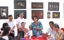 Nghe chuyện nghề sơn mài nhân triển lãm 'Chu tất bình dân'