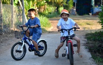 Hoạt động ngoài trời: 'liều thuốc bổ' cho đôi mắt của trẻ