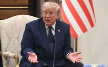 Giá dầu bật tăng, cổ phiếu lao dốc sau tuyên bố 'tan vỡ' của ông Trump
