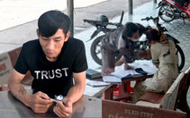 Bắt hai đối tượng táo tợn giật dây chuyền của phụ nữ giữa ban ngày
