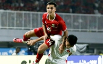 Em trai ngôi sao Man City bị chuyên gia Indonesia chỉ trích 'vô dụng'