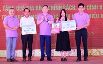 Đoàn cán bộ tuyên giáo và dân vận, báo chí TP.HCM về miền đất lửa Quảng Trị, Huế, Đà Nẵng