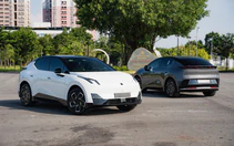 Xe điện Lynk & Co 02 ra mắt Việt Nam: Giá ngang Toyota Corolla Cross, chạy 435km/sạc