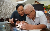 Từ Hà Nội vào Quảng Ngãi gặp y sĩ 96 tuổi tìm câu chuyện về người cha liệt sĩ