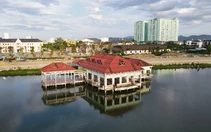 Toàn cảnh hồ nước có nhà hàng nổi hoang tàn ở Nghệ An sắp được 'lên đời'