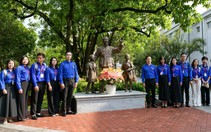 100 giáo viên, sinh viên Việt Nam thăm Khu học xá Trung ương tại Nam Ninh, Trung Quốc