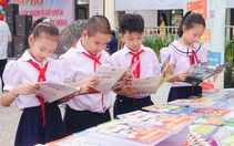 Phụ huynh tìm 7 nhà sách vẫn chưa mua đủ bộ sách giáo khoa cho con