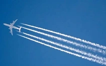 AI sẽ điều khiển đường bay để máy bay tránh ‘vệt trắng’ gây nóng Trái đất?
