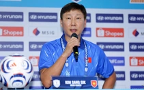 Trực tuyến: HLV Kim Sang Sik trả lời họp báo sau chung kết lượt đi ASEAN Cup 2026