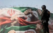 Iran: Mỹ nói đã đánh bại Tehran, sao còn cần 'chiến tranh kinh tế'?
