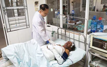Vụ đốt nhà, ôm chặt người tình giữa đám lửa: Người đàn ông bỏng 50% cơ thể, tiên lượng nặng