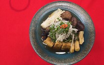 Thi nấu phở chay ở công viên Bình Phú: Làm cả bánh phở ngò gai với... 'tủy bò'