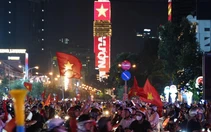 Đêm không ngủ của hàng triệu người hâm mộ bóng đá Việt Nam