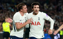 Chi hơn 300 triệu bảng, Tottenham vẫn chưa ghi nổi 1 bàn ở Ngoại hạng Anh