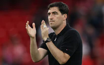 HLV Liverpool tức giận, chê trọng tài Ngoại hạng Anh thiếu chuyên nghiệp