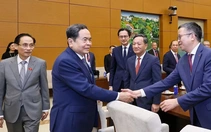 Chủ tịch Quốc hội đề nghị ngoại giao tiên phong thu hút các dòng vốn thế hệ mới