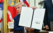 Ông Trump ra sắc lệnh mới về quyền công dân theo nơi sinh: Điều gì thay đổi?