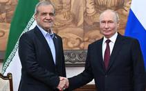 Tổng thống Putin gặp Tổng thống Iran, cam kết tiếp tục sát cánh với Tehran