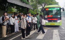 Tăng xe buýt, sinh viên ký túc xá Đại học Quốc gia TP.HCM 'dễ thở' hơn