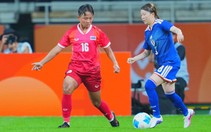 Fan bóng đá Thái Lan sốc nặng vì đội nhà thua... 8 bàn không gỡ ngay trận ra quân Asiad