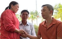 32 ngư dân trở về từ cõi chết: Uống cả nước tiểu cầm hơi, bất lực nhìn 14 bạn tàu buông tay