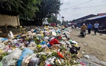 Rác thải ùn ứ quanh trung tâm Bảo Lộc