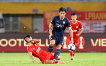 Văn Hậu bị cấm thi đấu 4 trận