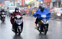 Thời tiết hôm nay 7-9: Hà Nội ngày nắng, TP.HCM nhiều mây, chiều mưa rào