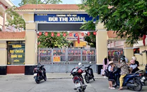 Giáo viên lo lắng vì đi dạy ở phường khác nhưng vẫn thuộc trường cũ
