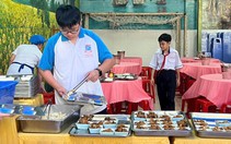 Bữa ăn bán trú: Phải có đơn vị giám sát nhà thầu