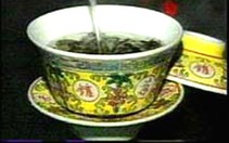 Thêm một công dụng của trà xanh: Chống lại HIV