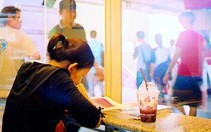Giới trẻ Thái ở khu "ngôi sao"