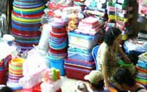 Nhiều mặt hàng nhôm, nhựa tăng giá