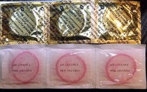 Nuốt 100 bao cao su đựng ma túy