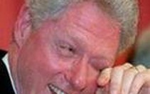 Bill Clinton và DVD "Thời khắc cười"