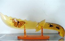 Những vật báu bằng hổ phách