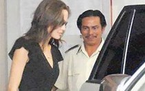 Cậu con nuôi của Angelina Jolie mang tên PAX Thiên Jolie