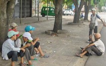 Đưa trẻ lang thang về nhà