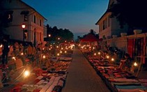 Đi "talat" ở Luang Prabang